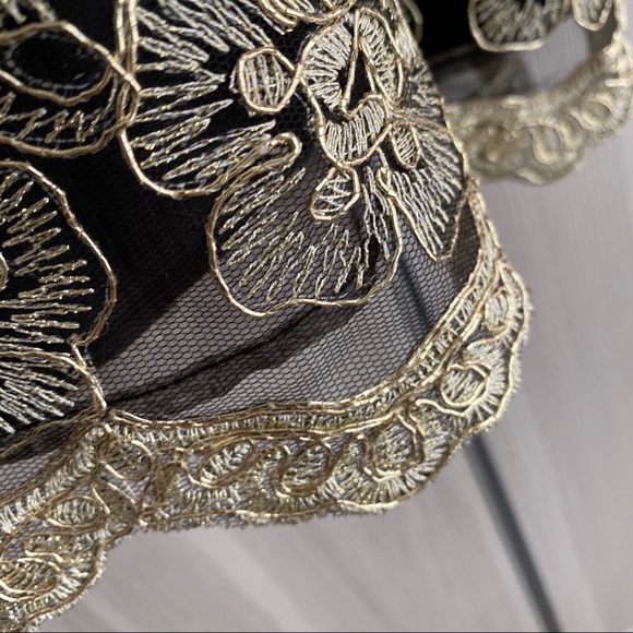 Alythea gold embroidered A-line midi skirt NWT - Picture 3 of 8